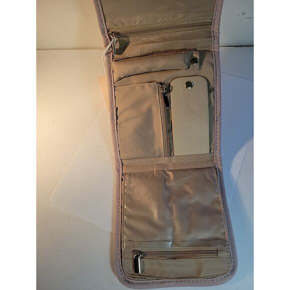 BAGSMART Pink Travel Jewelry Organizer Case Foldable Jewelry Roll BRAND NEW - Picture 3 of 9